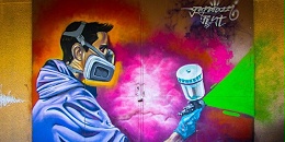 汽车喷漆产生的恶臭气体如何进行废气处理设备的选择？